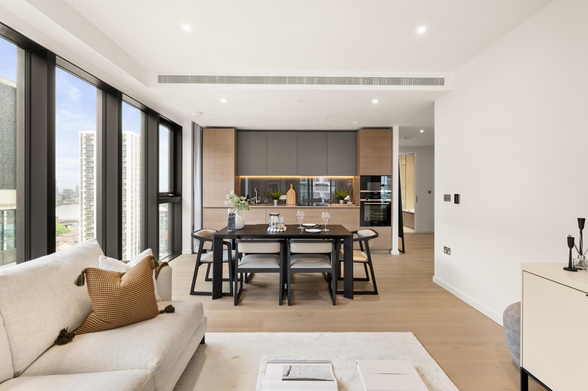 Stylish Two Bedroom Apartment with River Views in Docklands 2