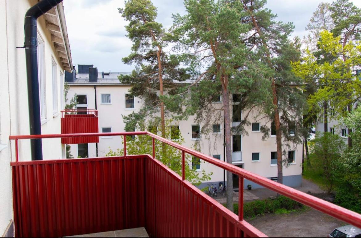 Stockholm Apartment, Hammarbyhojden 1