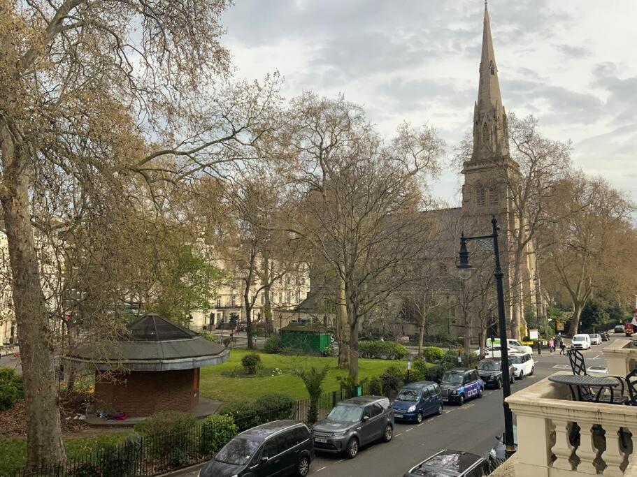 Designer 2 Bedroom Pimlico 2