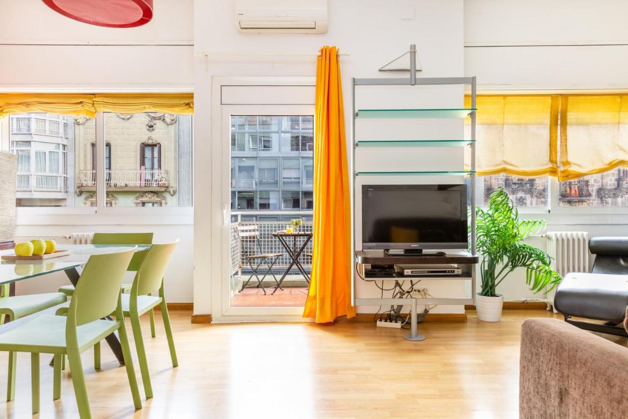 Ab Enric Granados Apartment 1