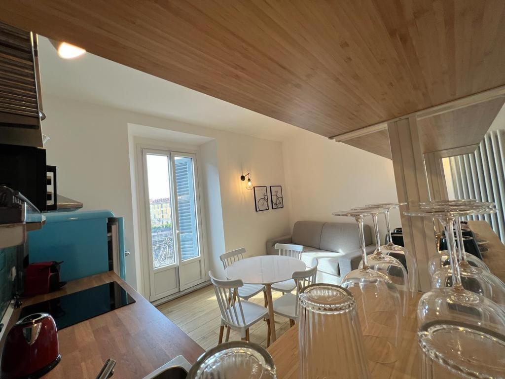 Kibilu - Piazzale Baiamonti - Brera - Centro Citta - Isola 1