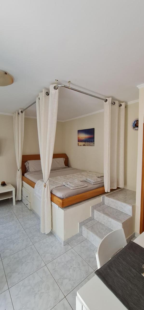 Maria's Little Apartment