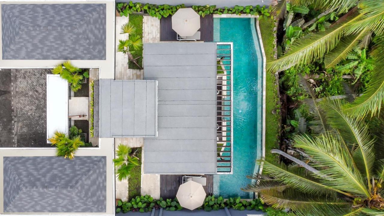 Villa Loxia by Balisuperhost