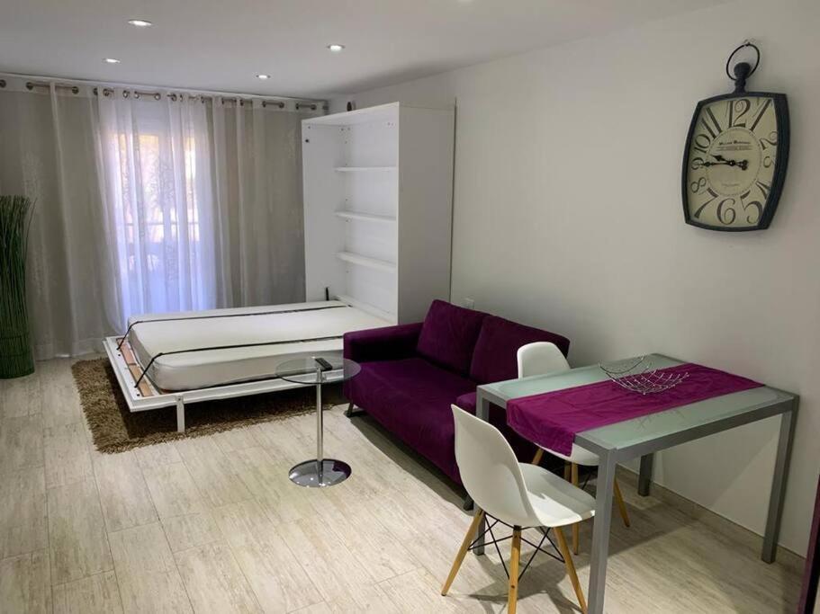 Club Villa Mar- First Line Modern Spacious Studio