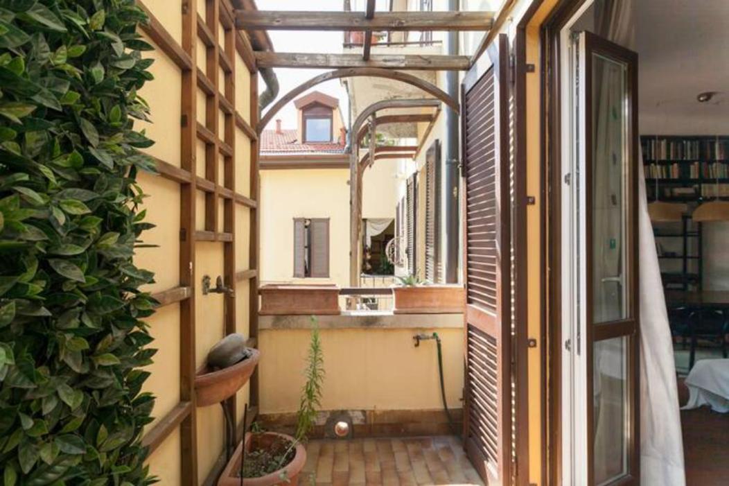 Porta Ticinese Cozy Apartment Con Balcone 1
