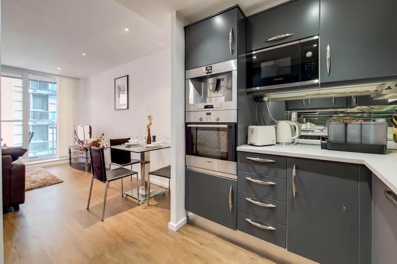 London Excel Stays - One Bed Apartment 1