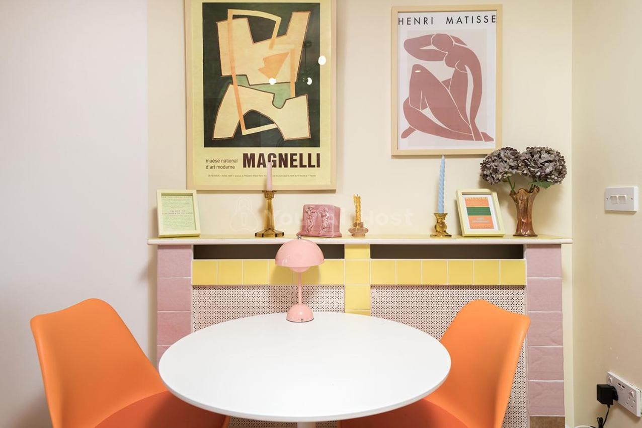 Vibrant 1br Flat in Greenwich 2