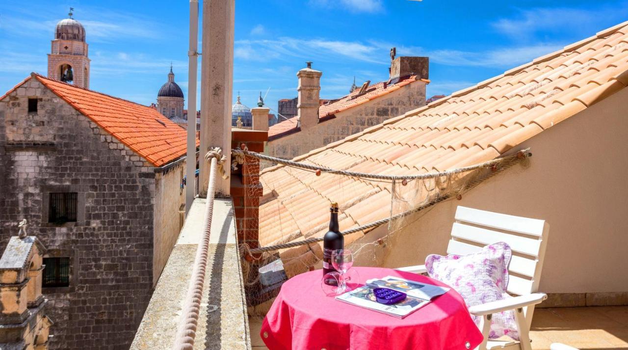 Summer Dream Old City Apartment 2