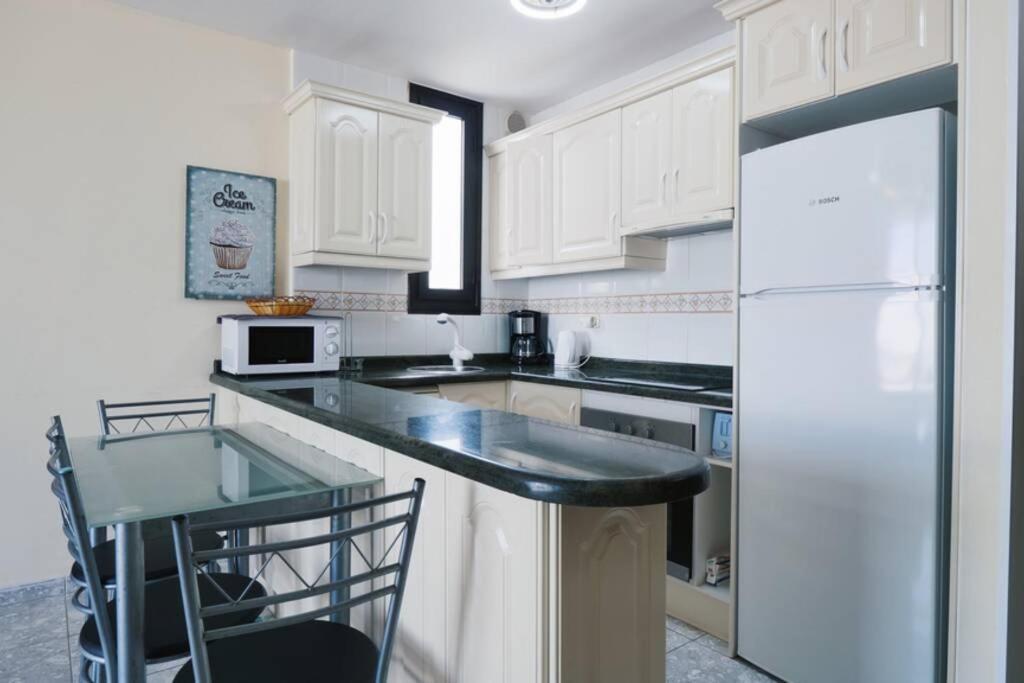 Beach And Relax Apartment las Americas 2