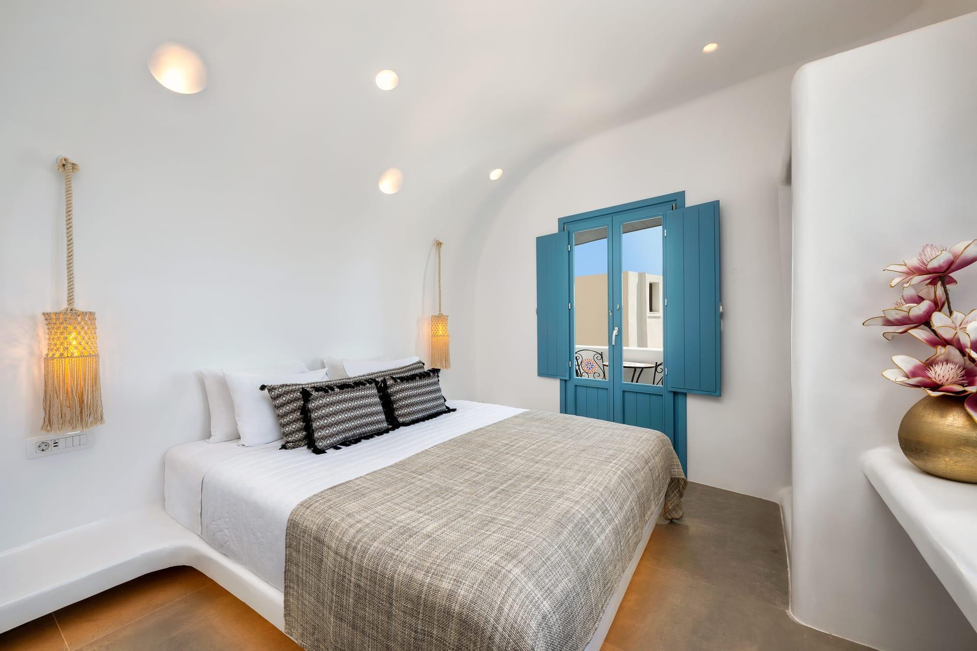 I K I a Since 1980 2