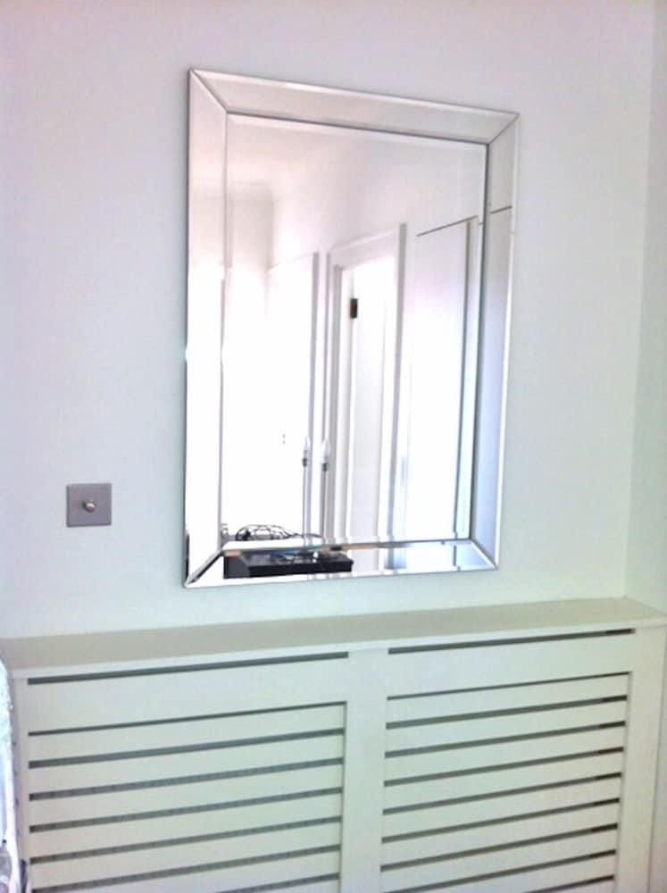 Sloane Square Luxury Flat 4 Guests 1