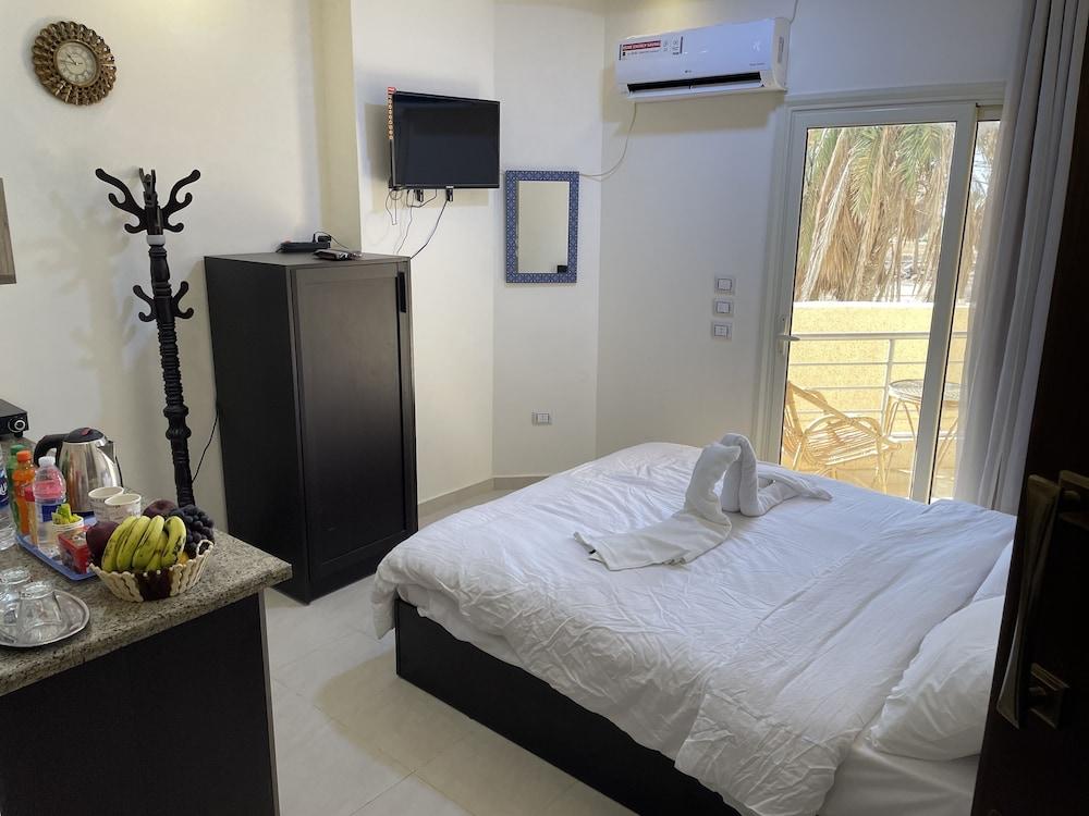 Casablanca Beach by Vision Suites 2