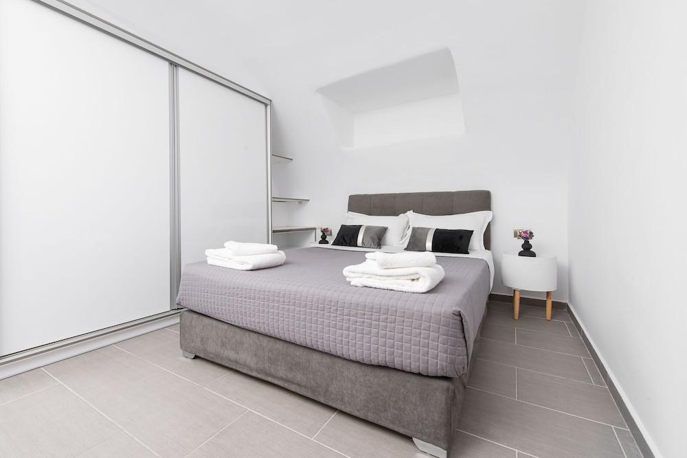 Golden Comfort Suites 2