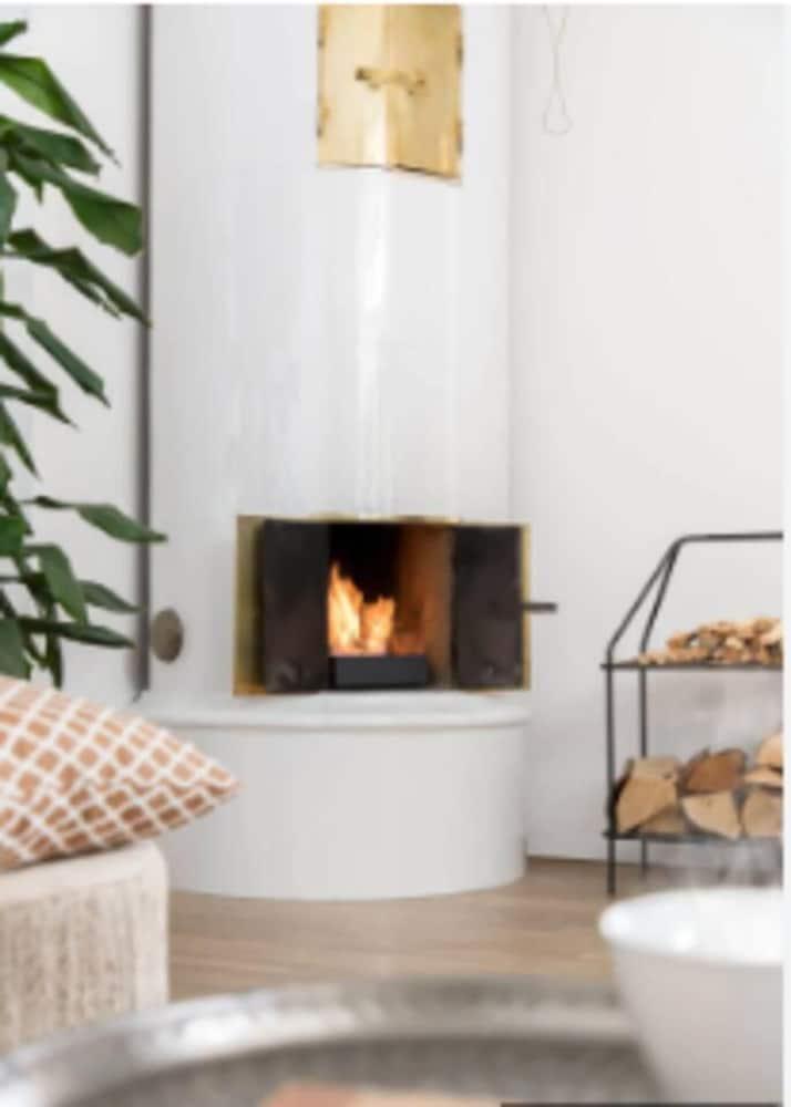 Beautiful 1-Bed Apartment in Stockholm