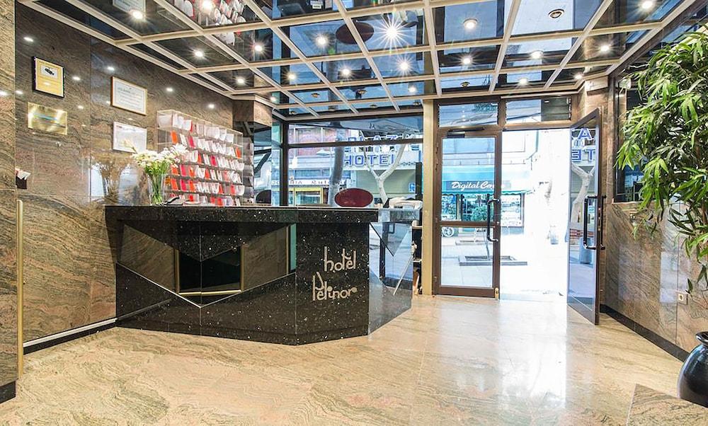 Hotel Adonis Pelinor