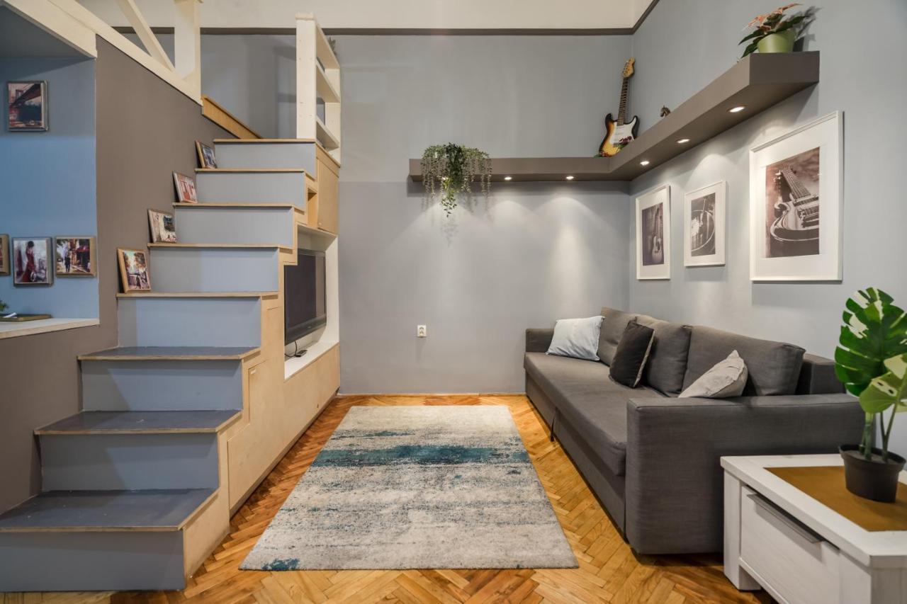 Z44- Boutique Apartment, Best Location. by Bqa