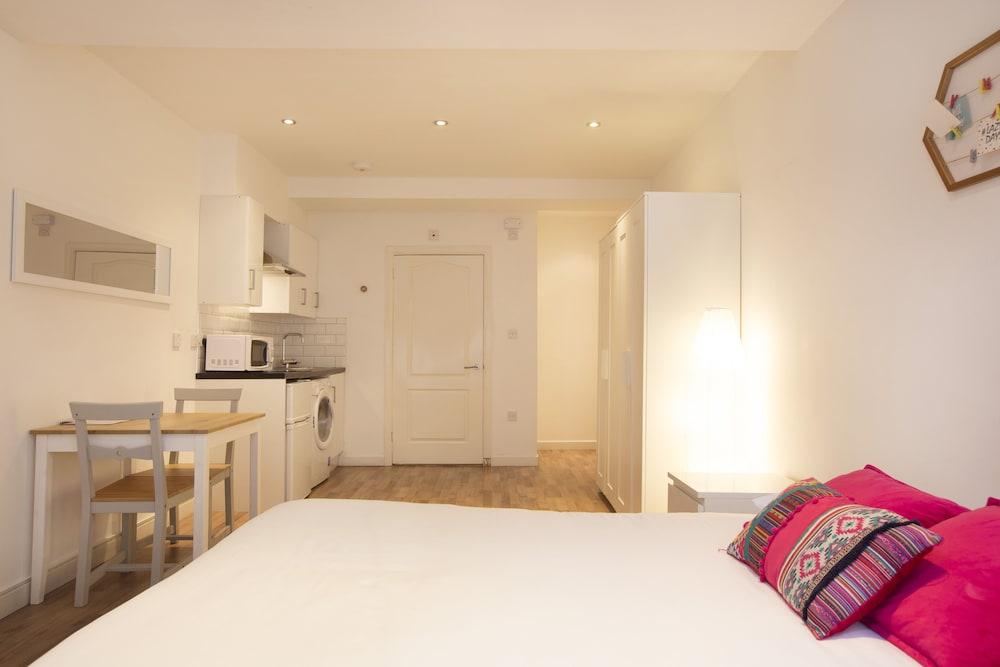 Shoreditch Studios by Allo Maisons 1