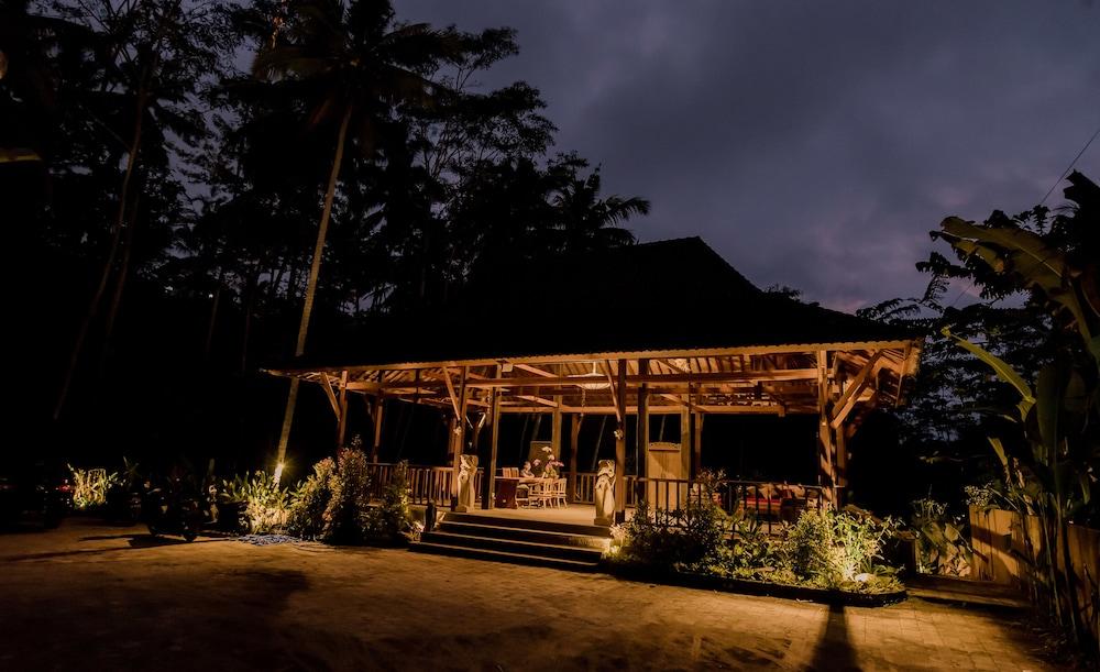 Ajuna Suite Villas Ubud 2