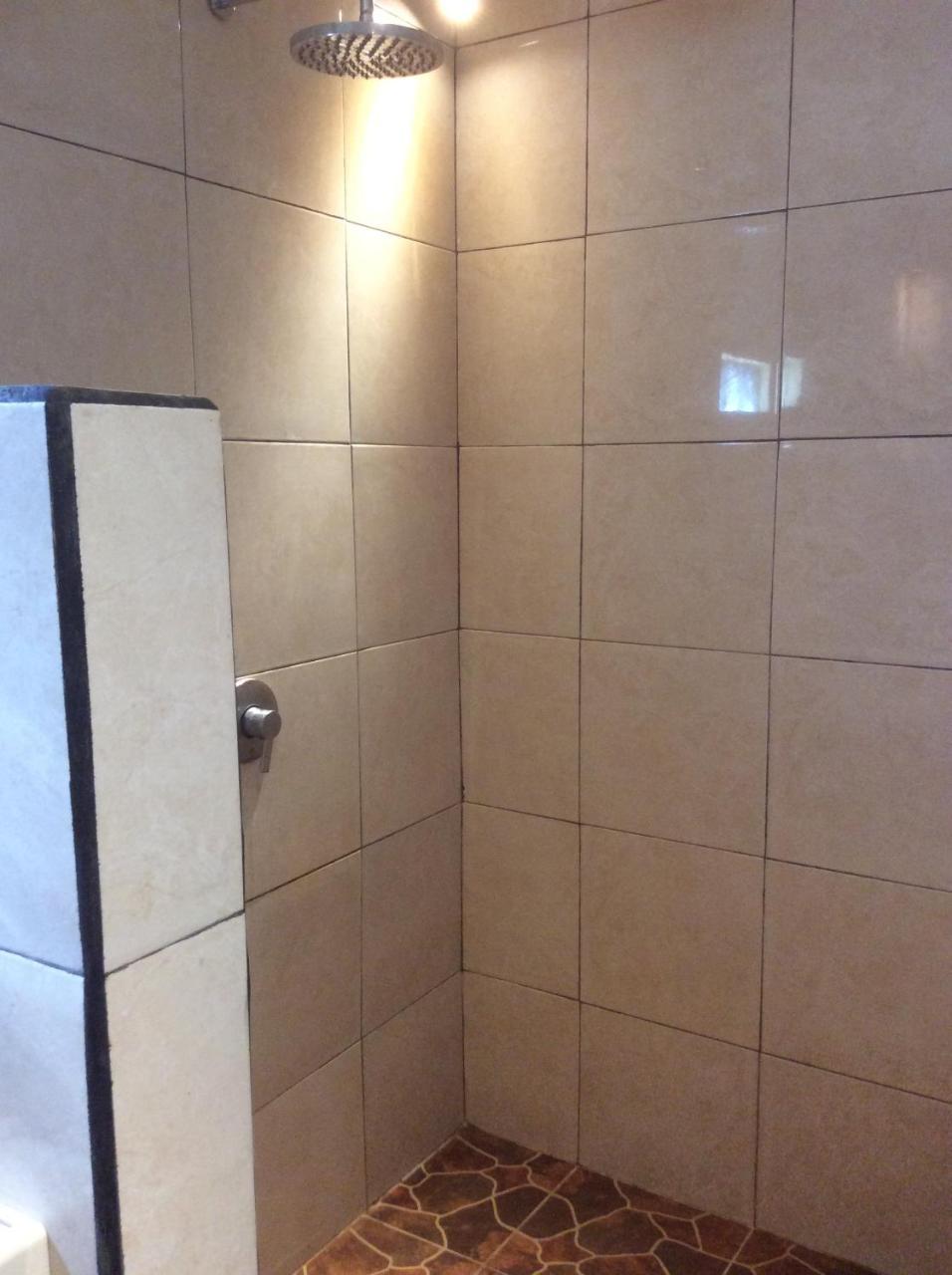 Rumah Irak Et Kadek Bali 1