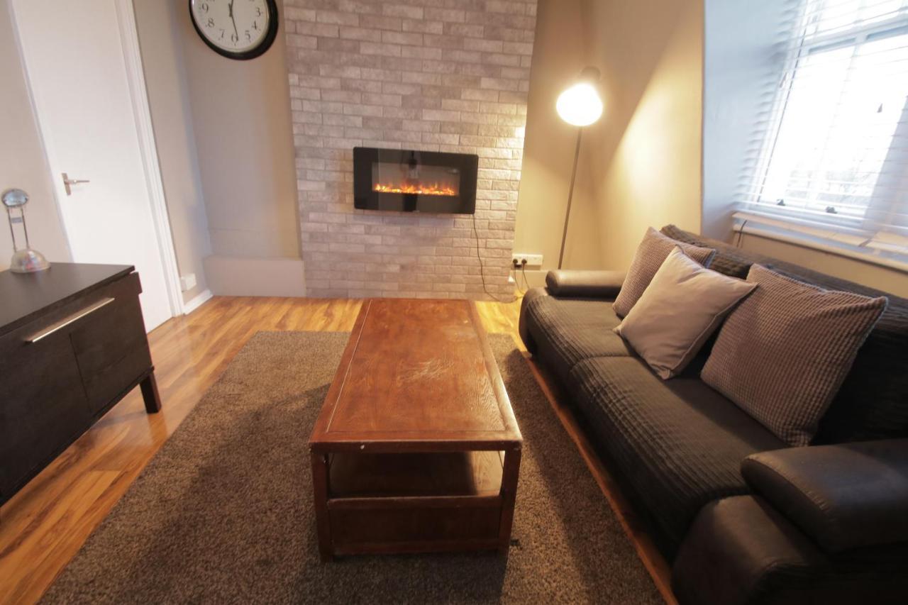 Henley at Shoreditch 2