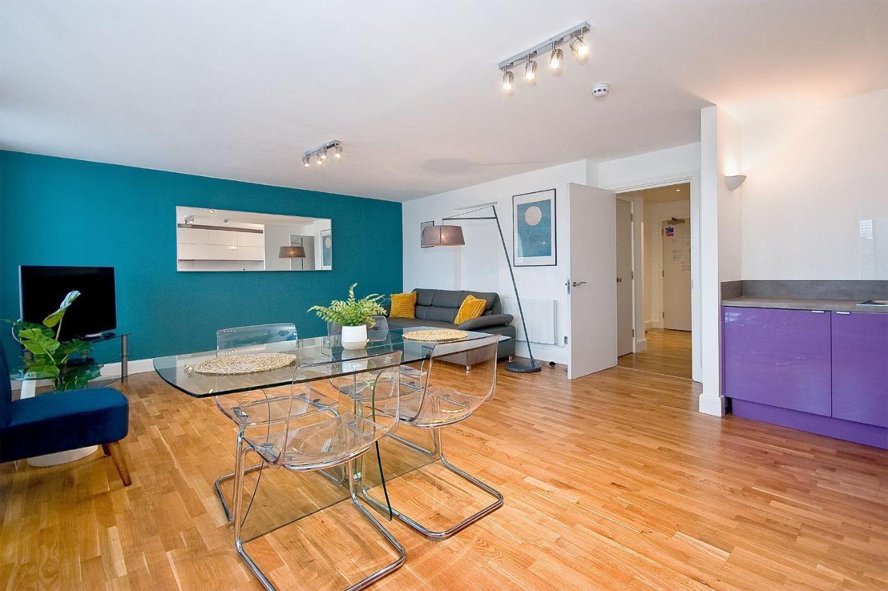 Mulberry Flat 5 - One Bedroom 3rd Floor by City Living London