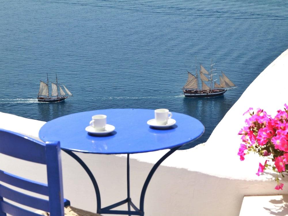 BLU Bianco Vacation Rentals