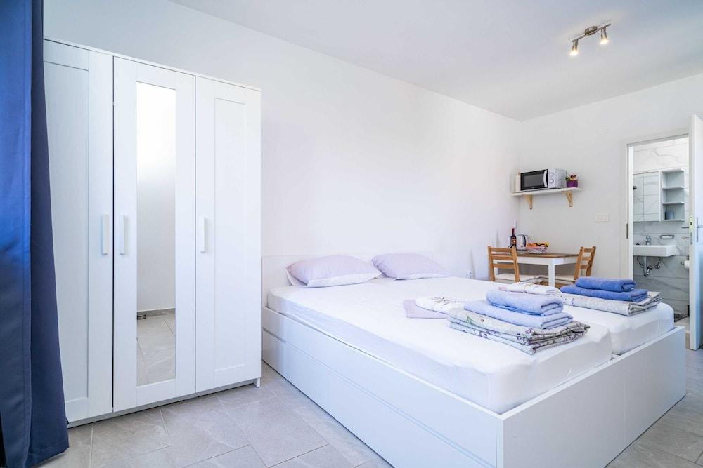 Apartments Green Garden