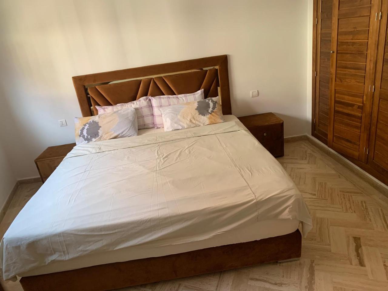 Appartement Marrakech Avec Piscine 1