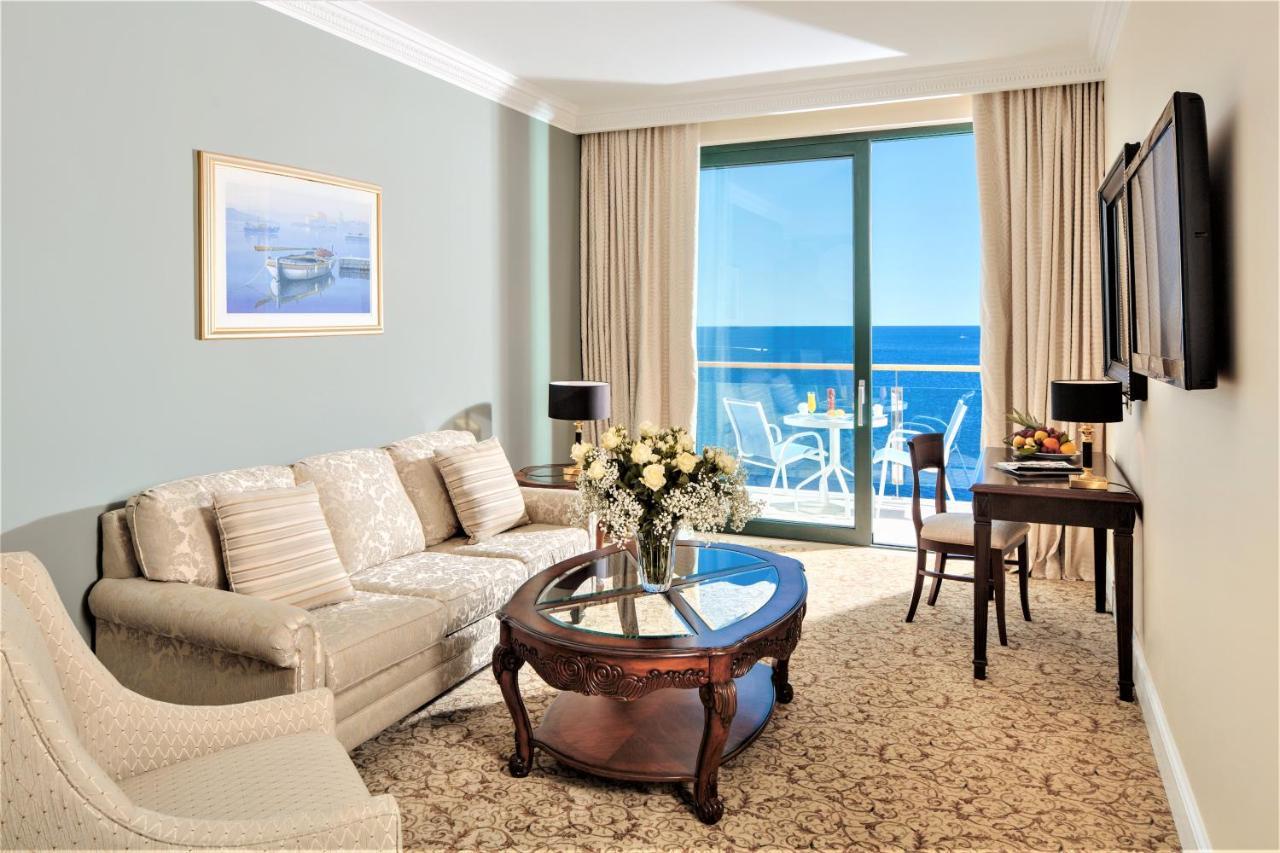 Royal Princess Hotel 1