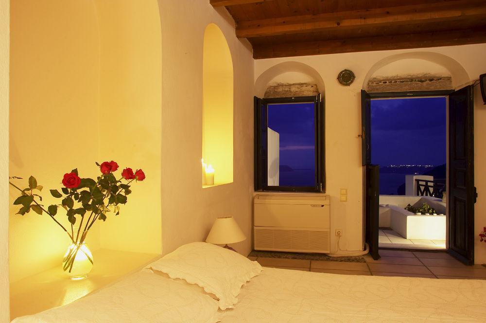 Santorini Reflexions Volcano 1