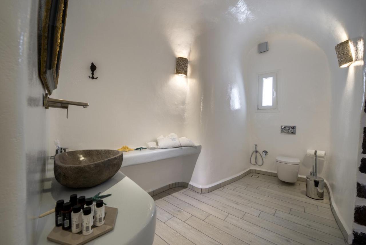 Fira Deep Blue Suite (Adults only) 1