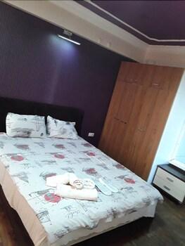 Taksimparis Apartmens 1