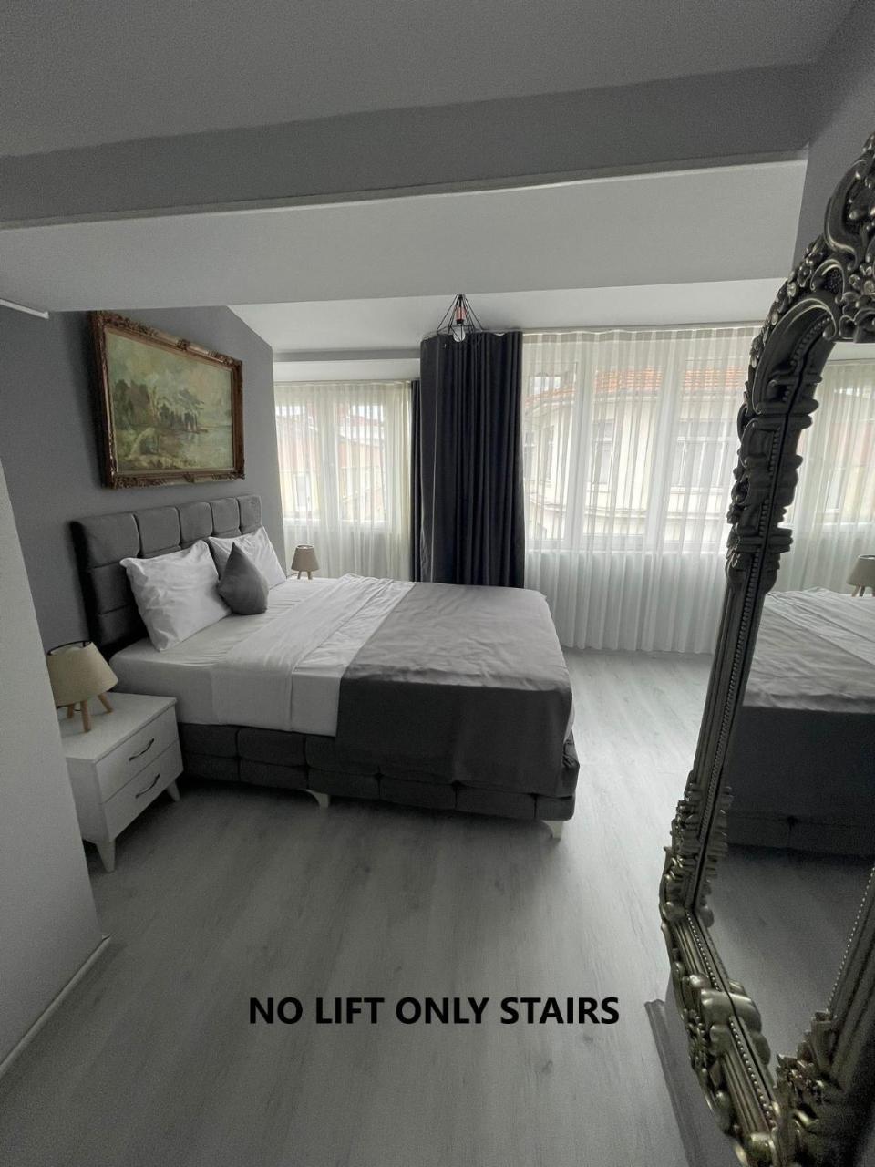 Oldmile Palace Hotel 2