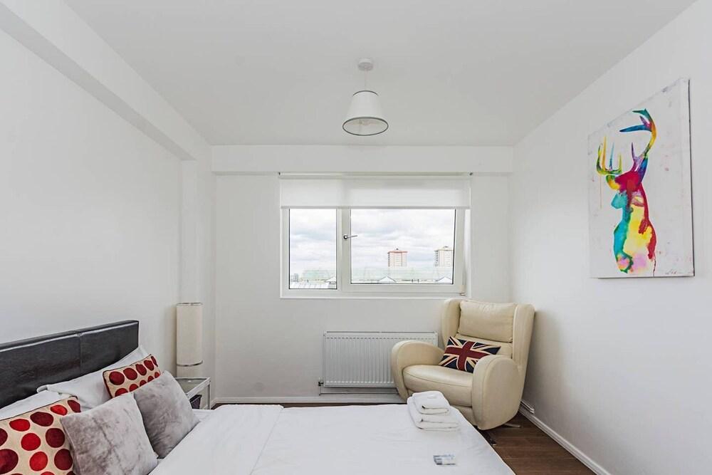 Magnificent And Centrally Located Flat 1