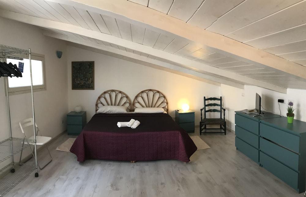 Centro Storico Alghero B&B 2