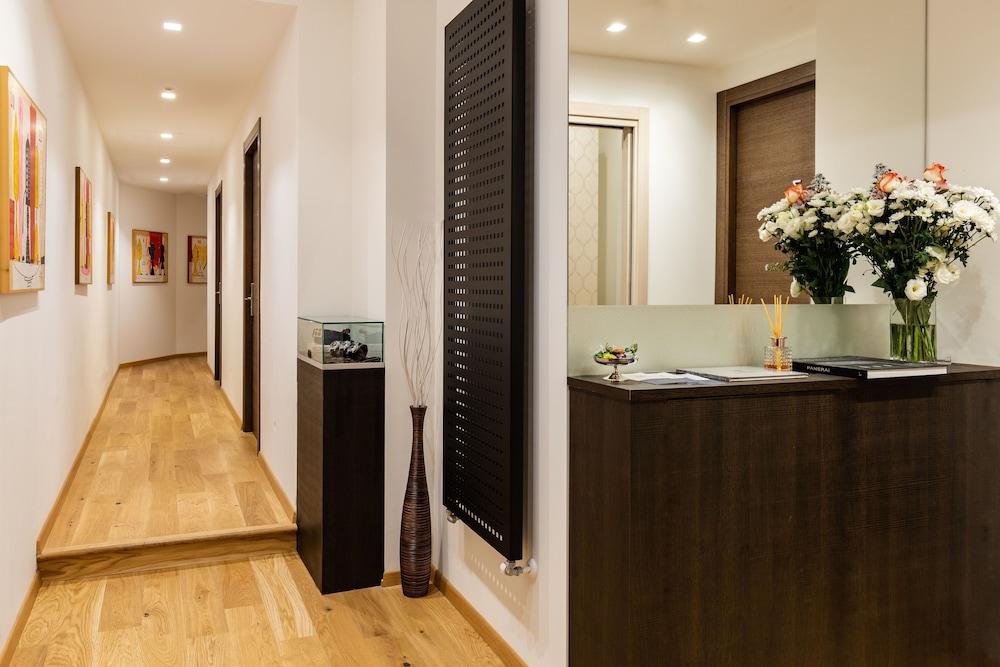 Aiello Rooms San Babila 1