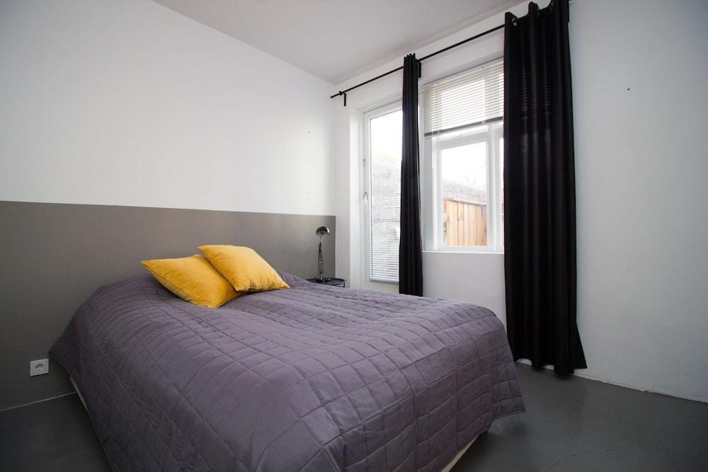 The Sunny Reykjavik House 2