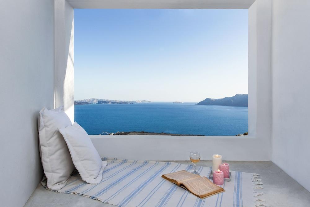 Georgoia House Volcano View