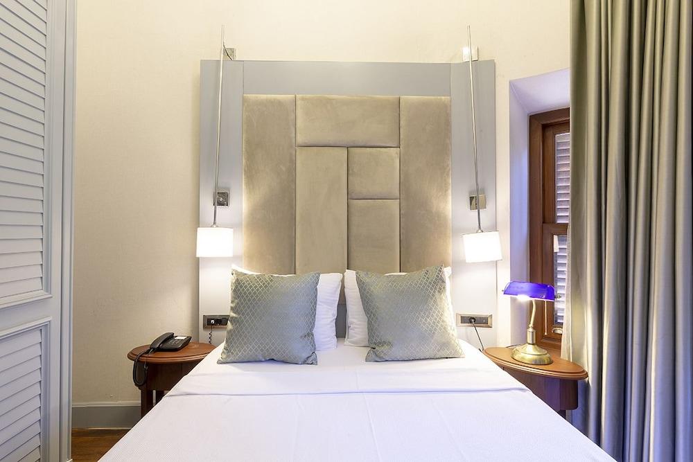 No2 Hotel by Sukru 1