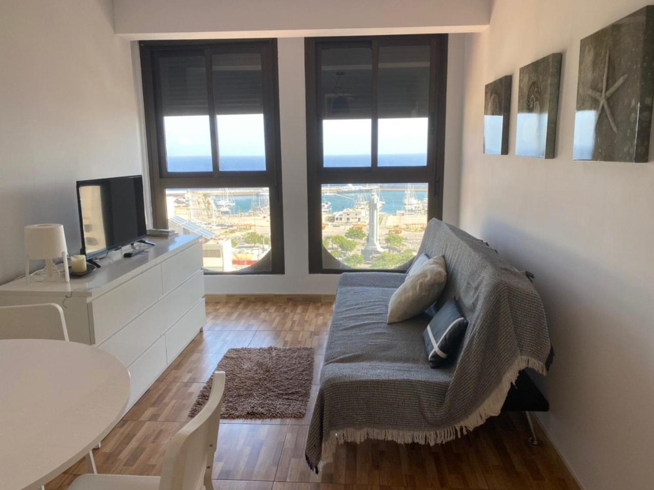 Vacacional Conceptual Vistas Mar Y Centro 2