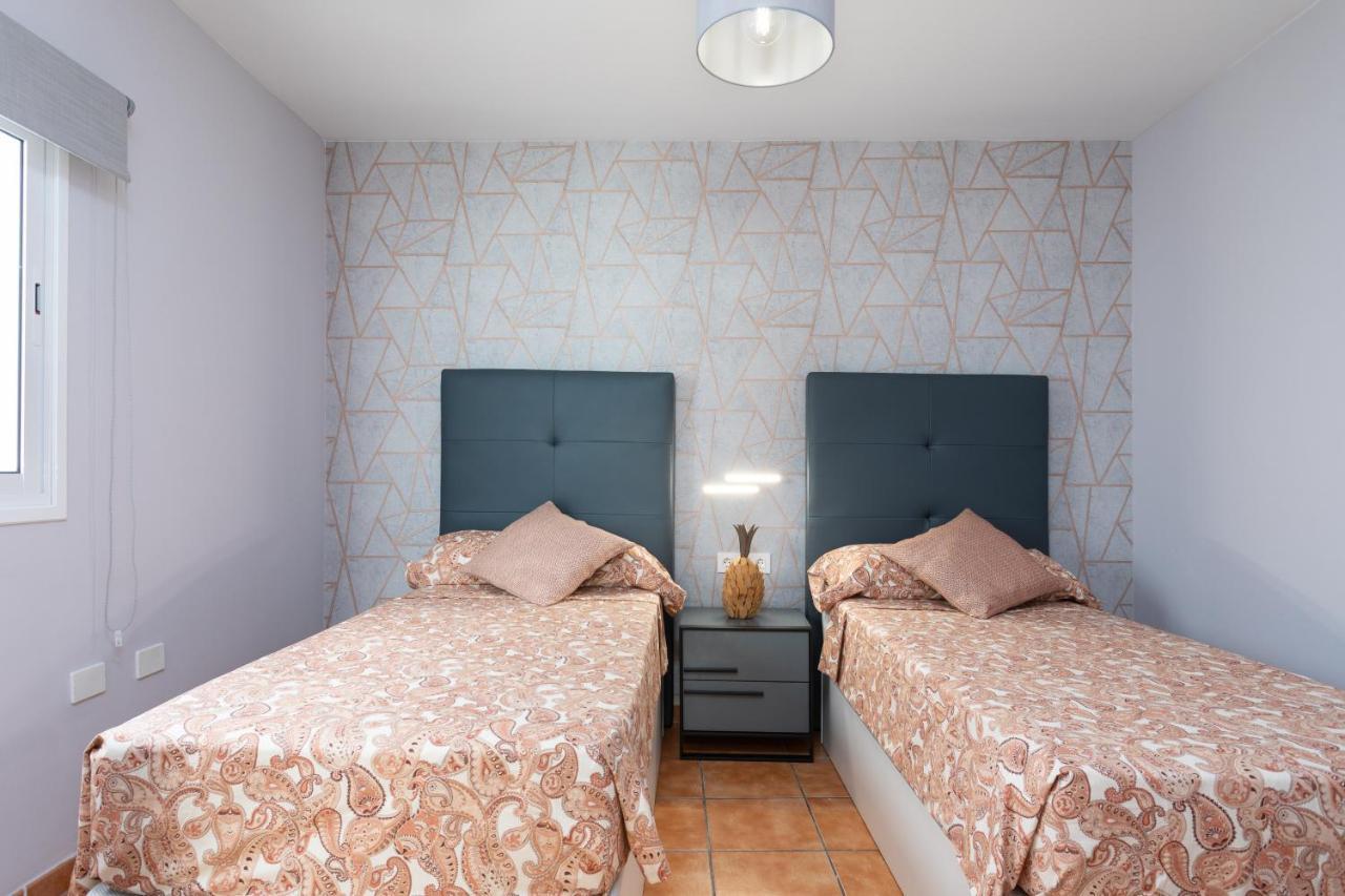 Sunny Island Teresitas 2