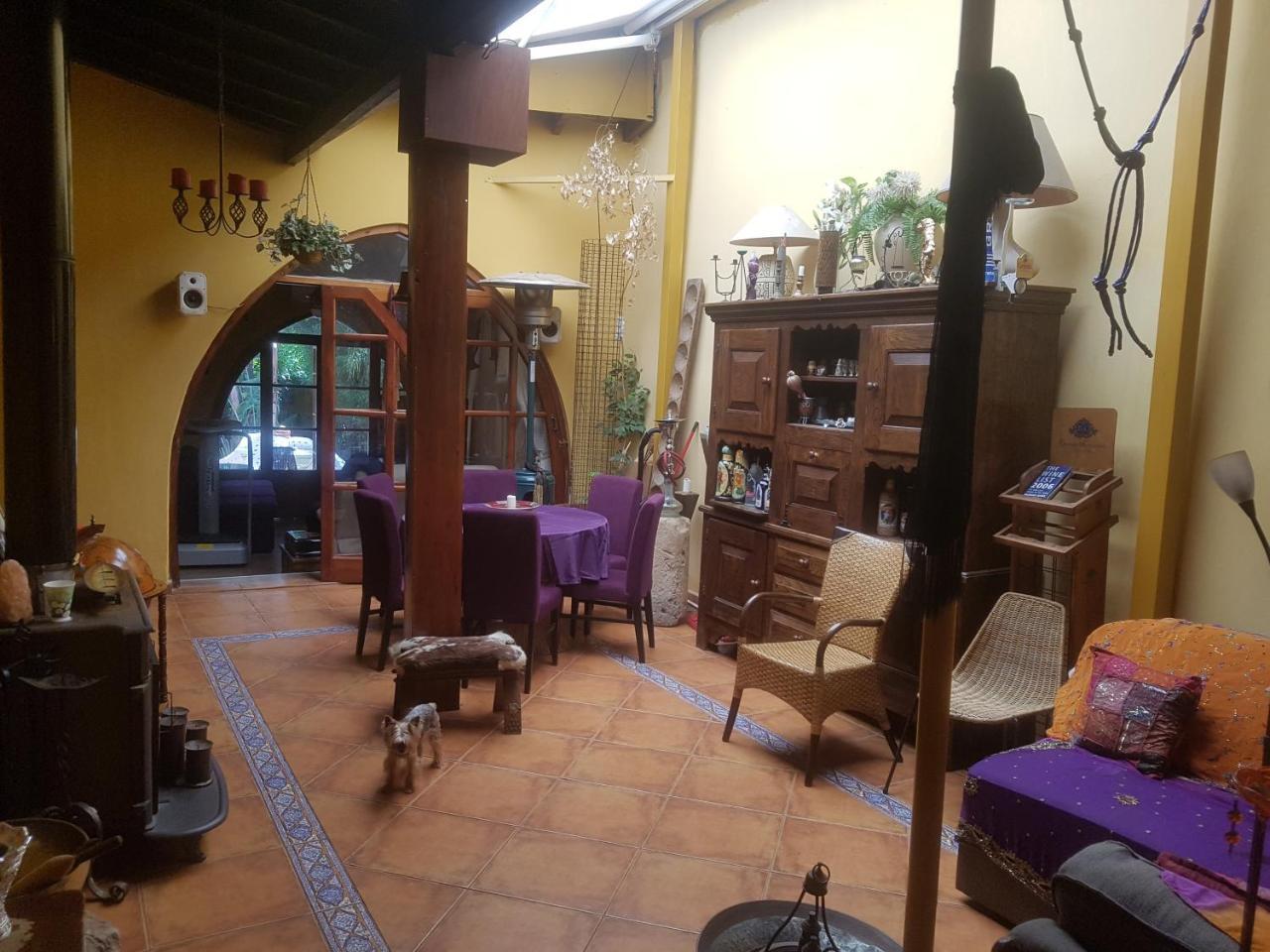 Sylvias Antique House 2