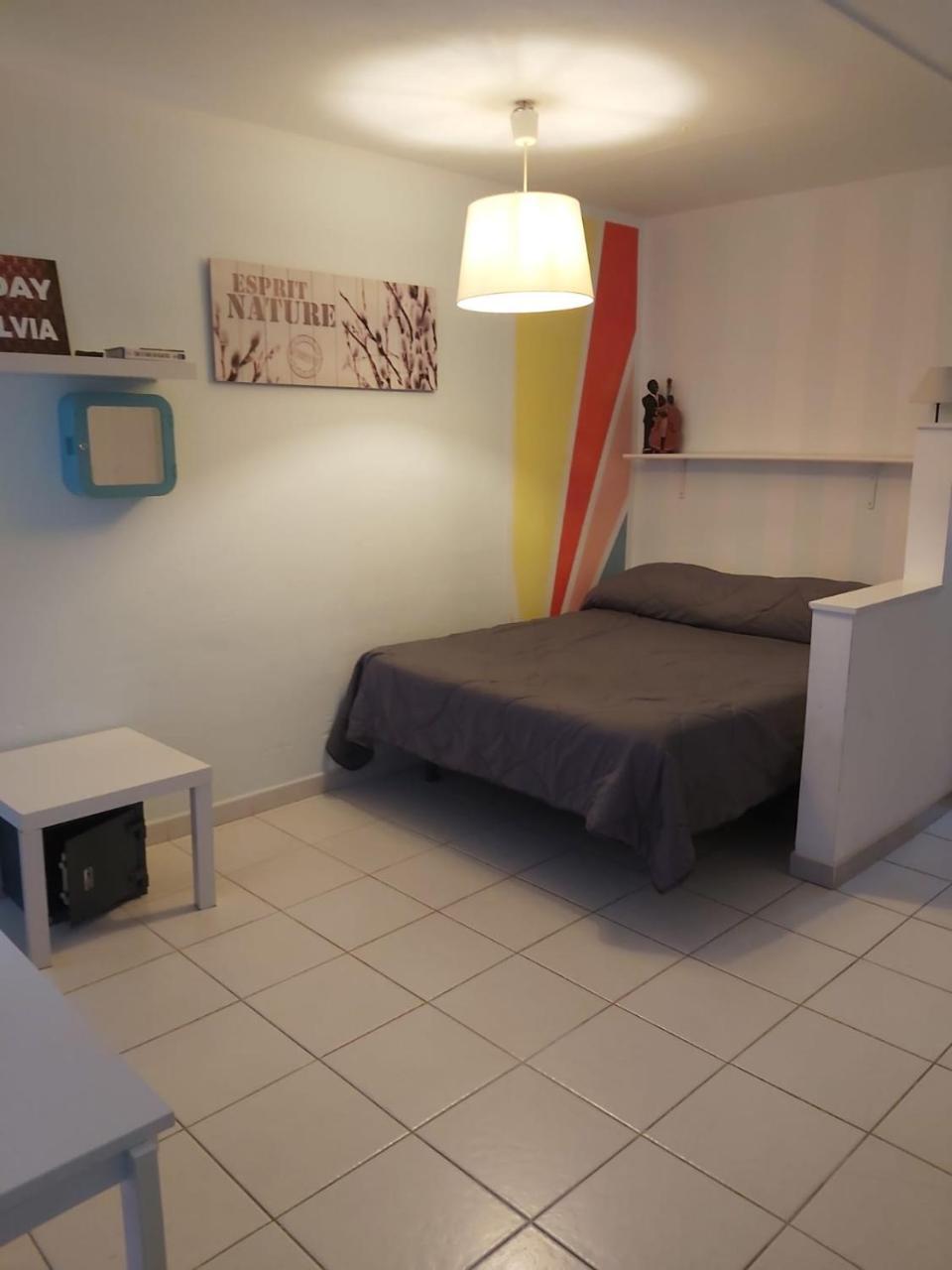 Cozy Studio, Wifi Free Pool View 2