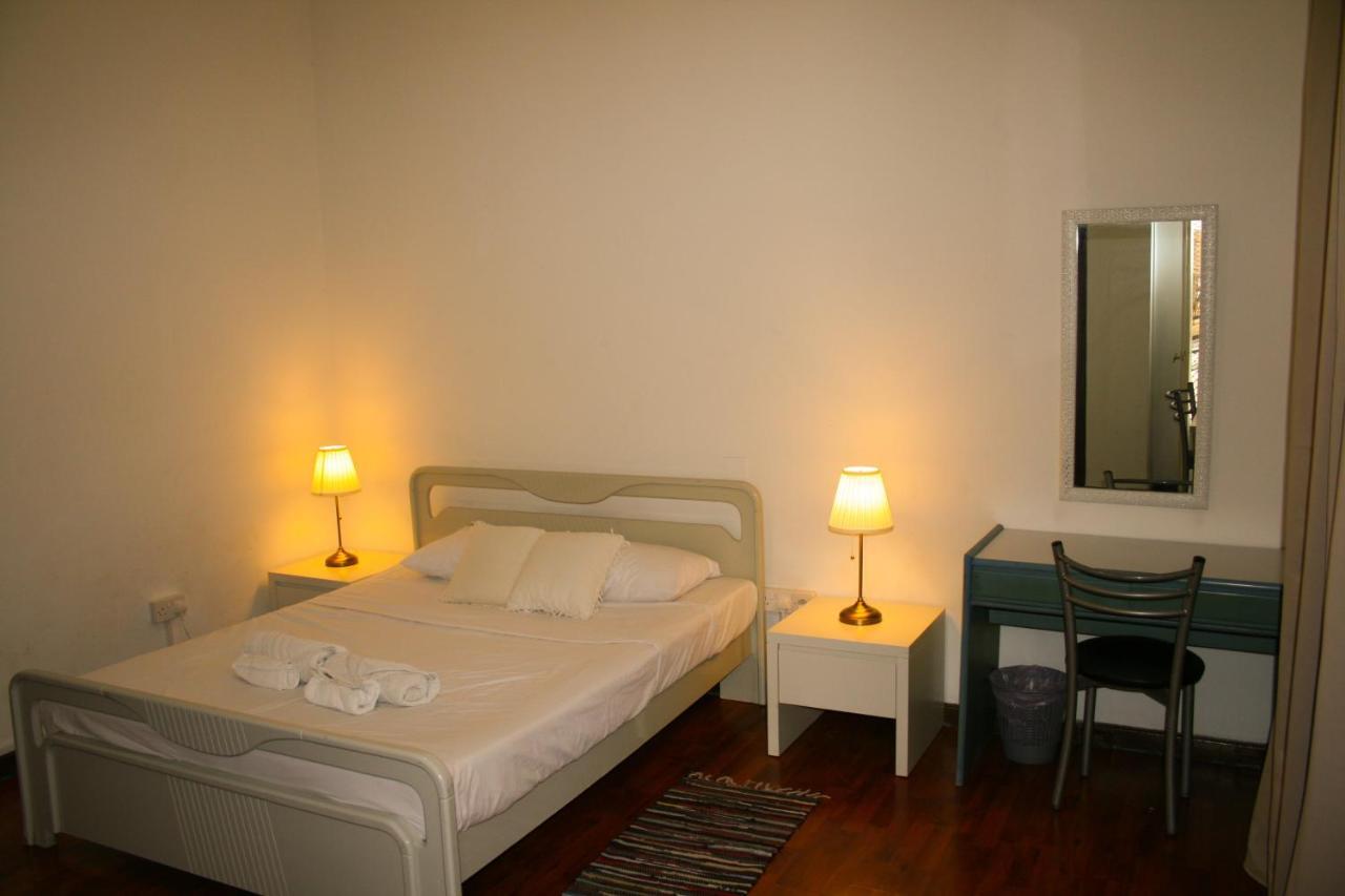 Xanthis Hostel Nicosia City Centre 1