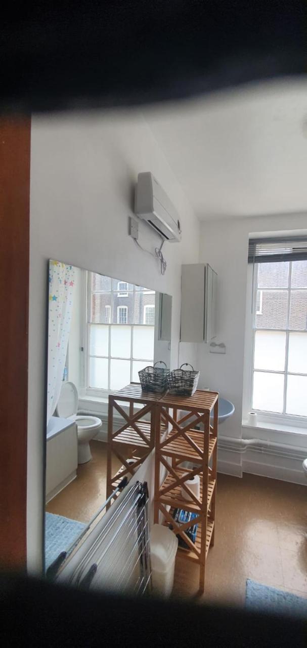 Perfect Studio Apartment 1