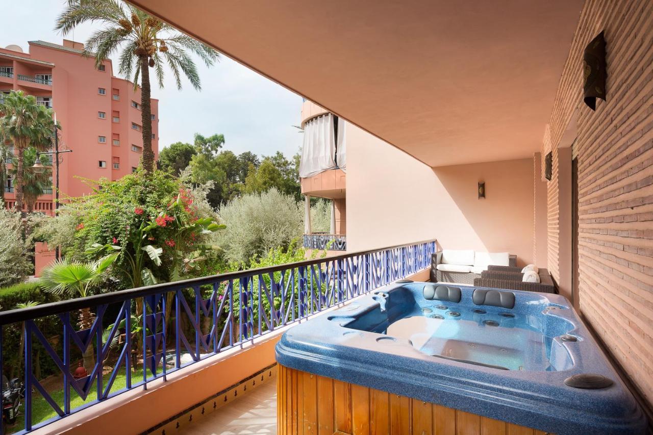 The Sapphire Apartment with Private Swimming Pool & Hot Tub - Hivernage Quarter - by Goldex Marrakech