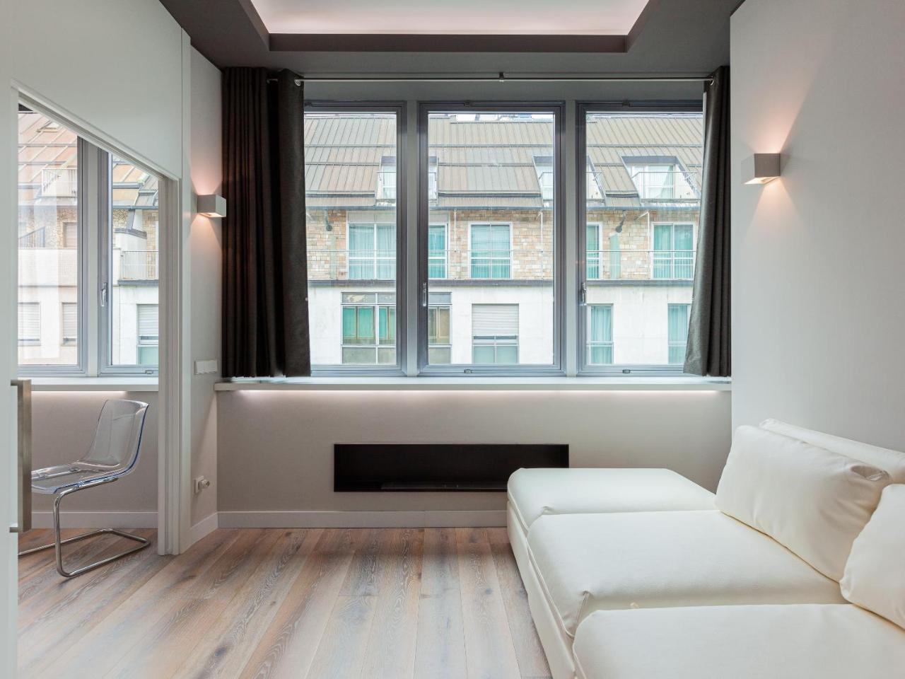 Easyhomes-City Centre Suites