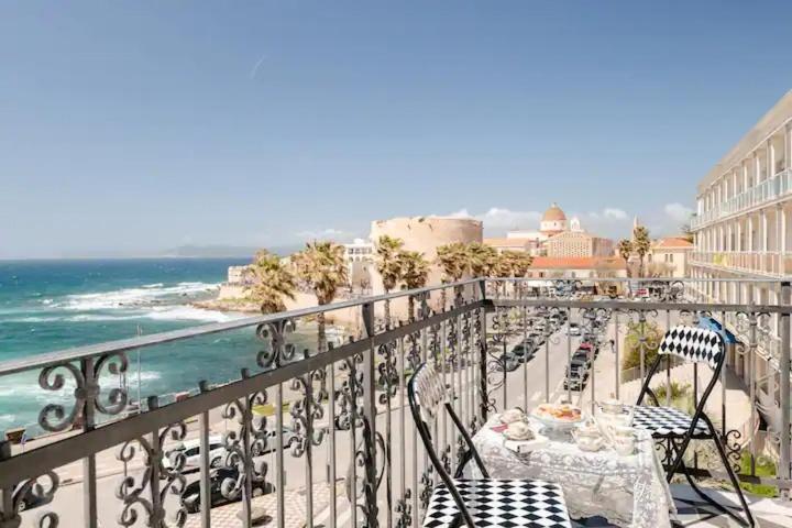 Romantic House Spettacolare Vista Mare Unica Nel Suo Genere Self Check in 2