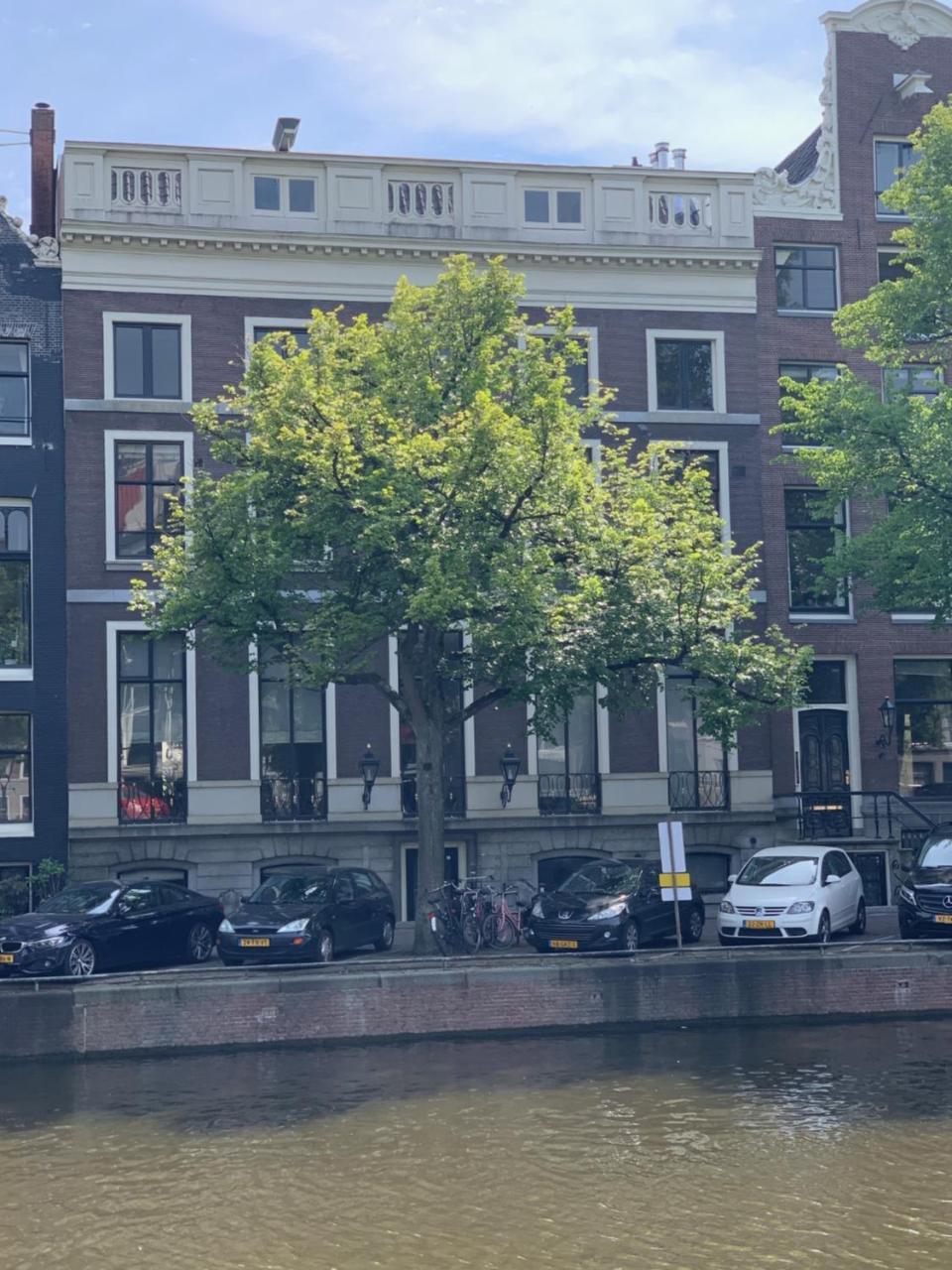 Empire Suites Garden View (Adults Only) 1