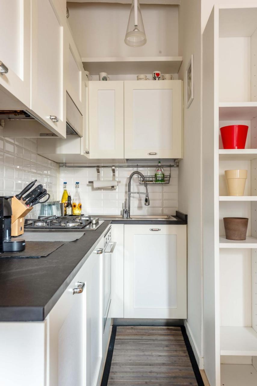 Lovely Apartment on the Navigli River by Easylife (Adults Only) 2